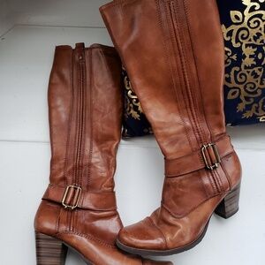 Tamaris heel boot